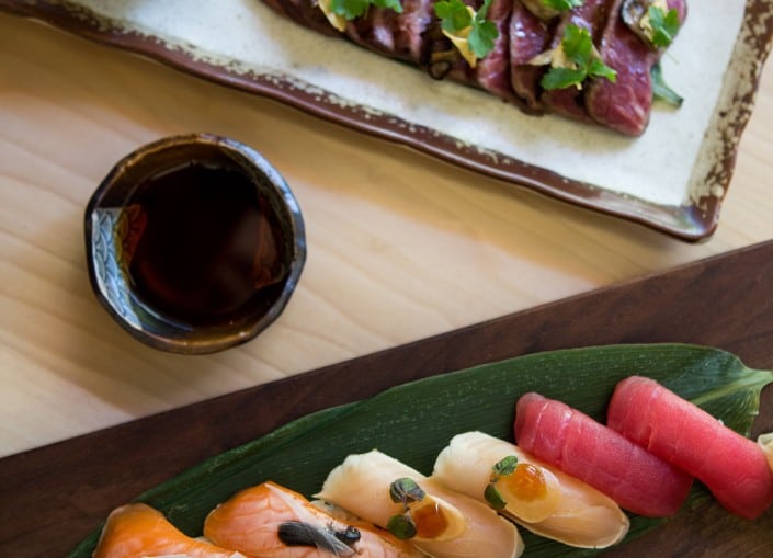 sushi roll plates